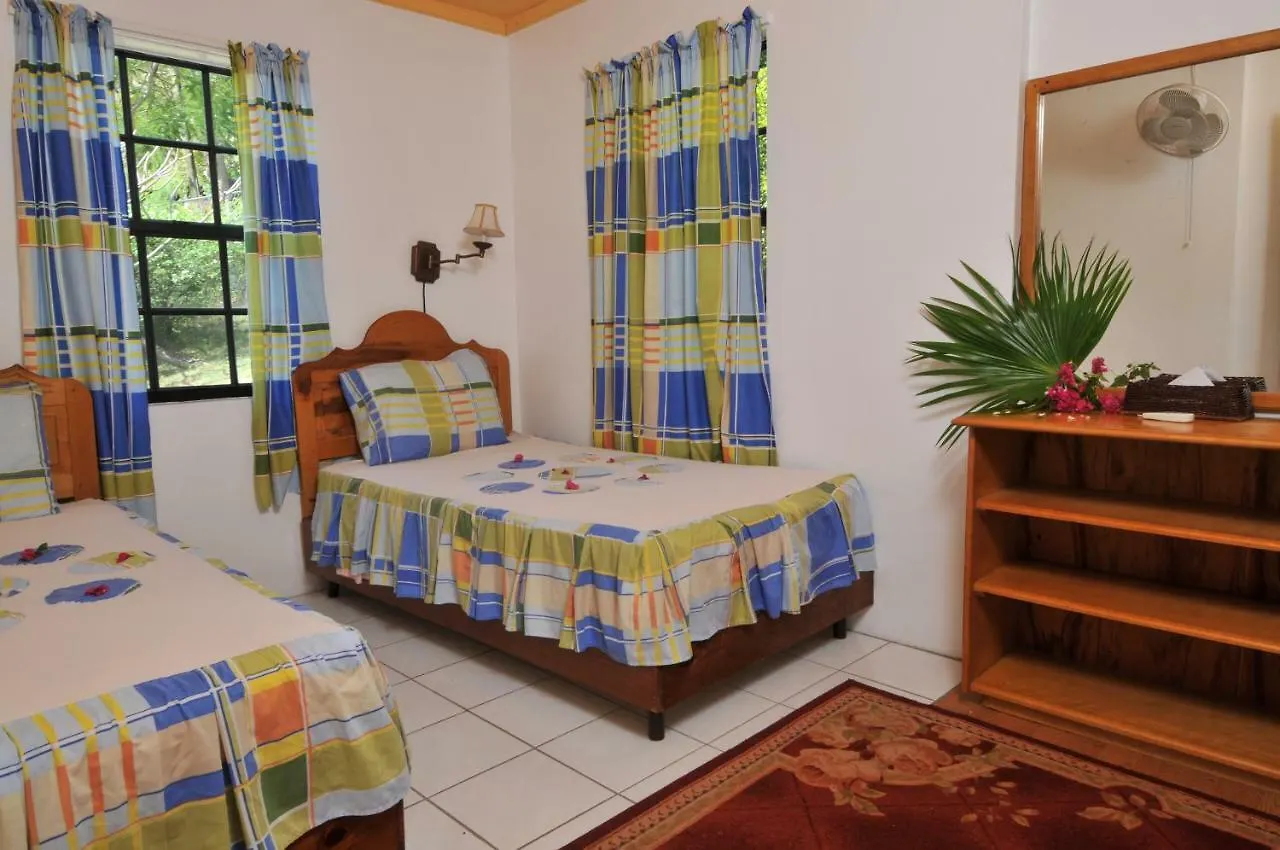 Hummingbird Beach Resort Soufrière